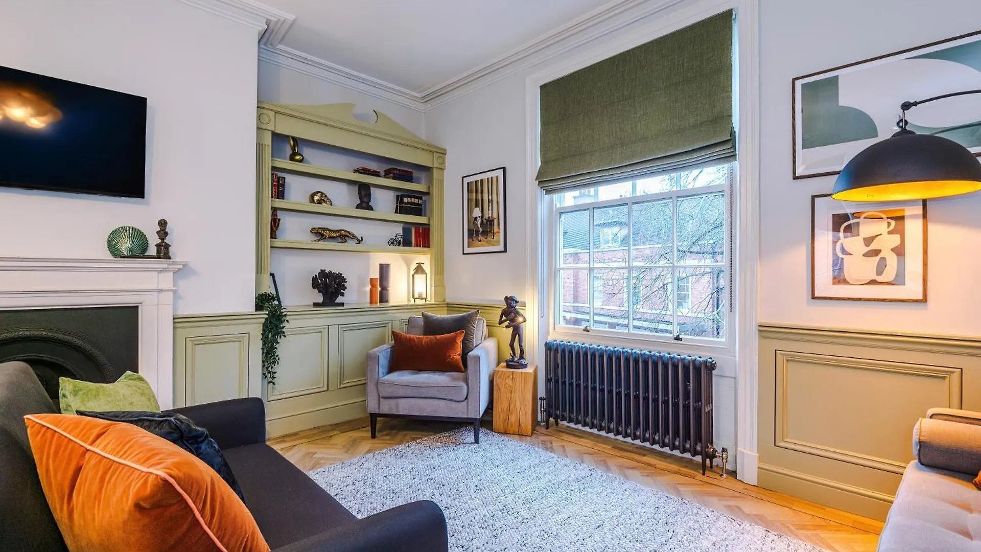 Stunning Central York Apartments - Sleep 18
